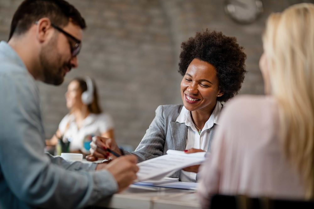 Illustratie van het beroep : Commercieel medewerker in de financiële sector