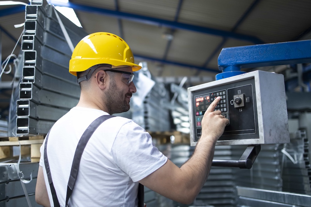 Illustration du métier : Conducteur d'équipement de conditionnement (h/f/x)